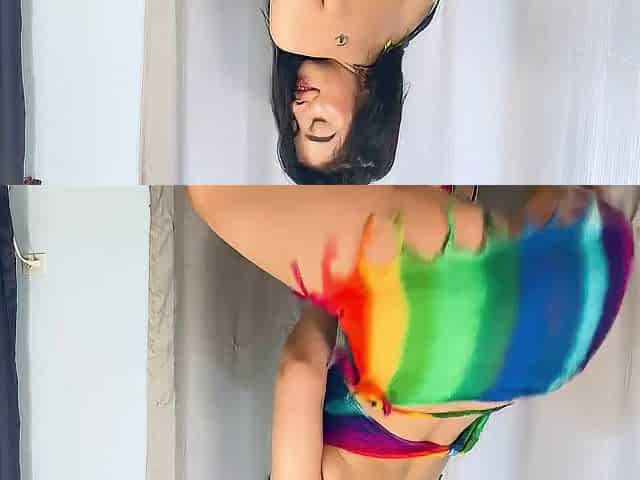 Hawt brunette hair TWERK with WET LARGE BUTT