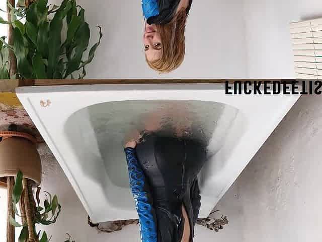 golden-haired slim romance bathtub orgasms