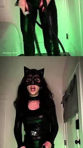 Brunette Solo Webcam Masturbation