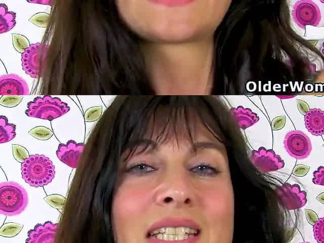 British mother i'd like to fuck Lelani has a thing for large ebony dildos