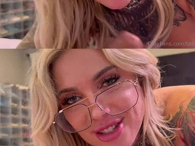 Inked bimbo Christina Savoy sex
