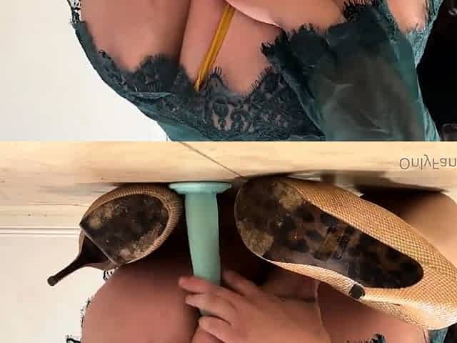 Beautiful Sonya having a horny solo toy masturbation
