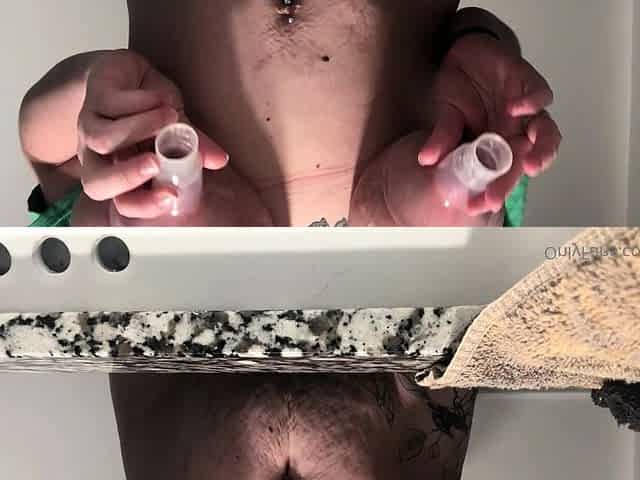 Close up pussy shot onto a cute busty