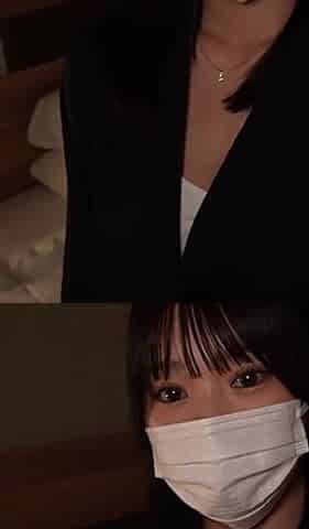 H-cup Gravure Idol 18 Years Old Before Debut Wearing Cosplay and