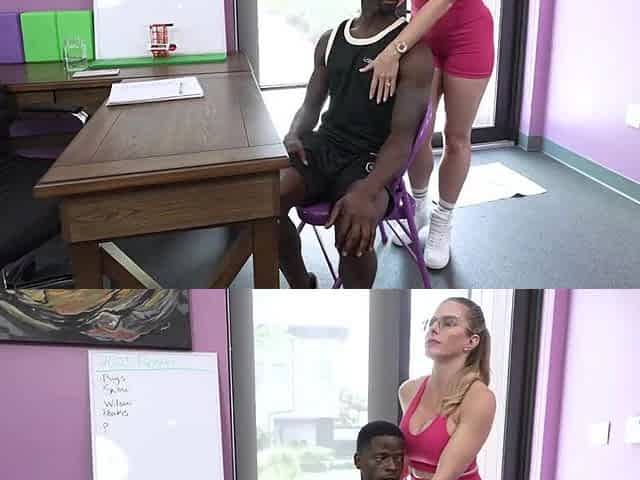 aged fitness wife bangs her client