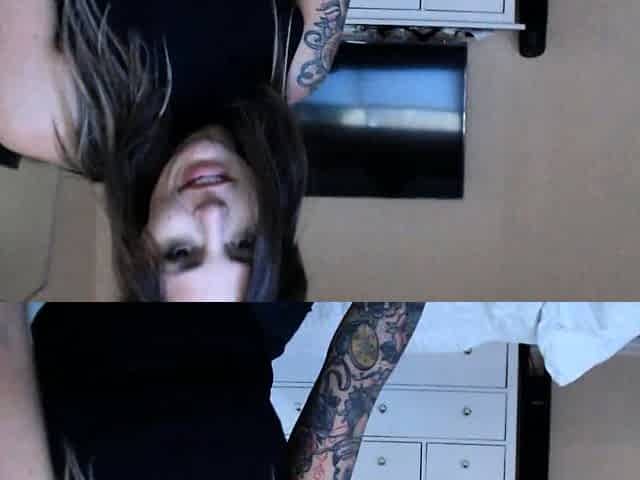 Love Chat Big Boobs Brunette Masturbating For Cam