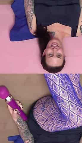 Housewife Brookes Cums Hard with Two Toys