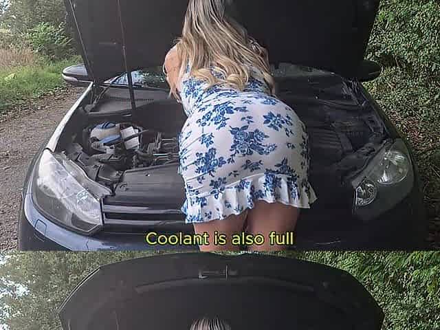 Stranger caught me with car breakdown and helps me out for butt screwing
