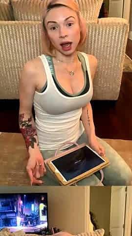 StripCamFun Blonde Amateur MILF Webcam for You