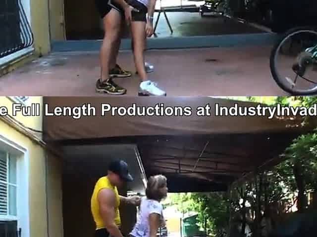 Sexy MILF Gives Amazing Blowjob
