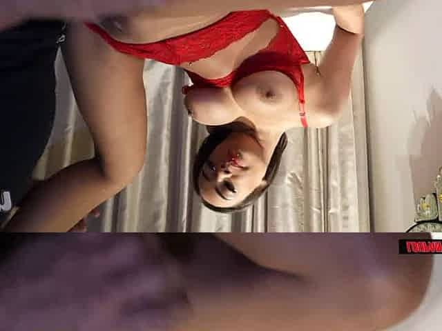 Sexy Morena's buceta gets raw for Alice Vasconcelos in super-fucking-hot porn!