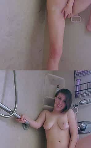 Amateur young teen solo masturbation on her livingroom
