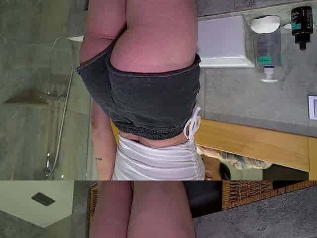 Her booty is very hawt and appetizing in these short shorts