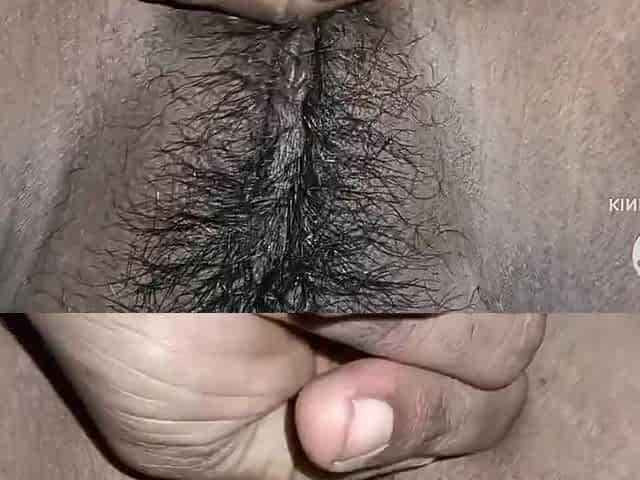 Desi Bhabhi's Pussy Fingered
