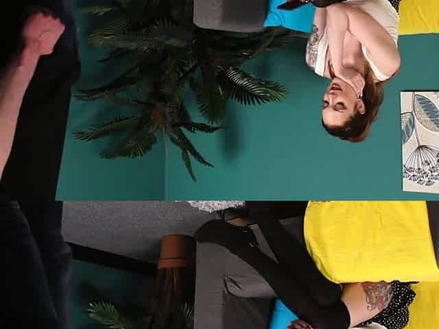 Stockings inked nympho loves to watch