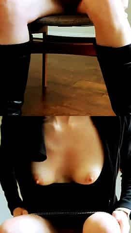 Brunette Solo Webcam Masturbation
