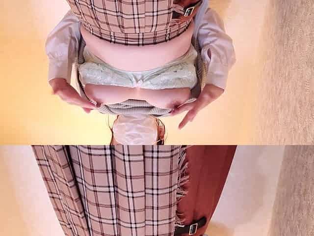 Married Woman Gets Excited by Standing Masturbation