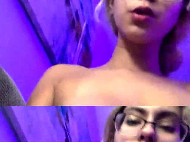 Amateur Teen with Huge Dildo Masturbating on Webcam