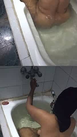 Bathtub Hot Sex New Honeymoon Couple