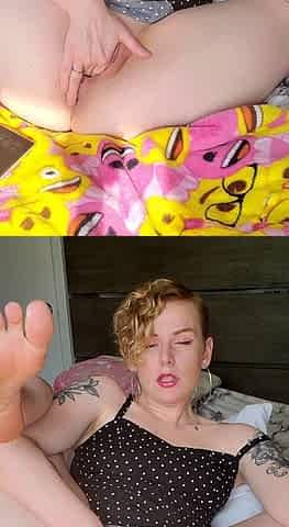 Beautiful wife masturbating show with webcam with toys