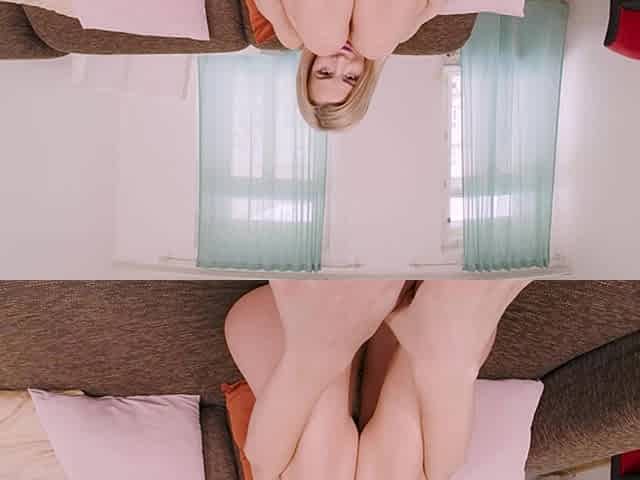 Feet Play and Orgasm with Jenny