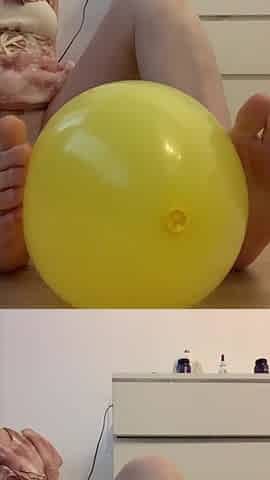 Feet & Balloons Crushing
