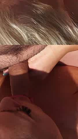 Shakira's Sunny Patio Suck-fest: Blonde Bombshell Devours and Gets Drenched
