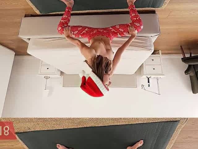 Fit18 - Gina Gerson - Christmas Yoga Workout And POV Screw With Super Slim Russian