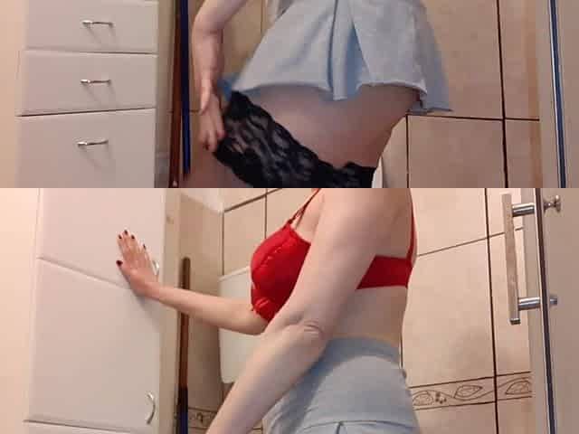 Gal On Period, Tampon Remove from Cunt, Biffy Void urine, WC , LARGE MELONS, LARGE BOOTY, Nylons