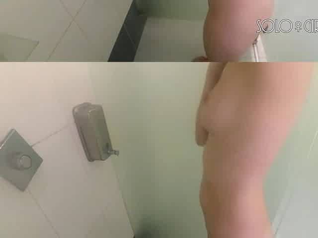 snatch in school shower, public masturbation