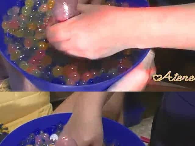 Massage sensitive oil and balls