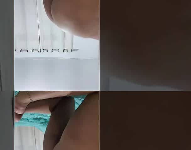 SQUIRTY SNATCH: The Whoredom Begins In The Blinking Booty.