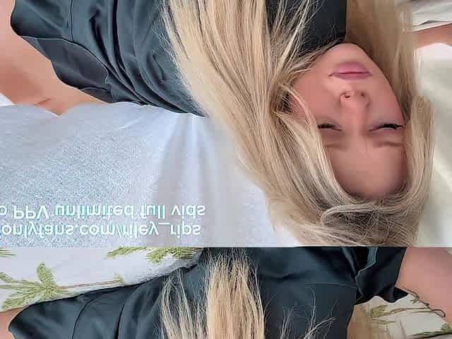 Golden-haired pawg gives Dutch oven gas