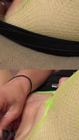 Karma Blayze Tests Out Her New Glass Dildo
