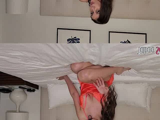 Stepmom Amiee Cambridge Offer That We Share the Couch - Taboo Seduction