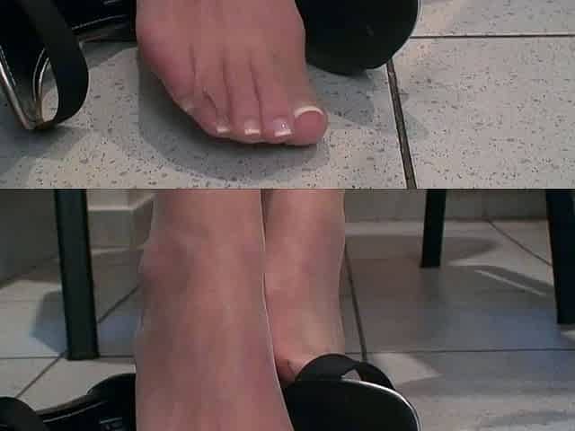 Asian Lesbos w Foot Fetish