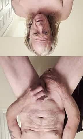 Sissy Perry Masturbates