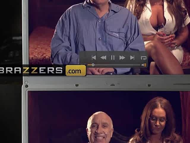 Brazzers - Breasty nurse Emma Ass gets her fake butt banged