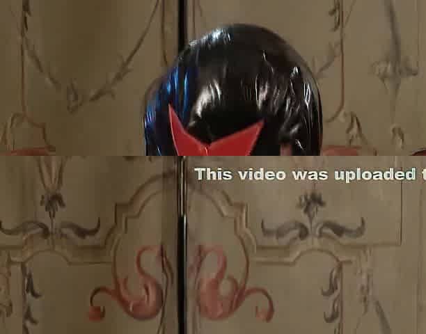 Masked German Sluts Enjoying Rough Anal Threesome