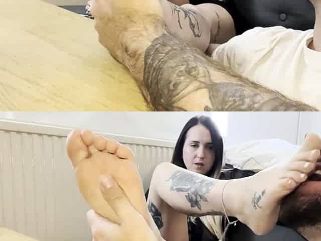 Princess H.K Feet - Princess Hello Kitty - Pussy Licking