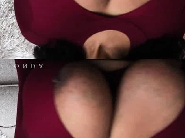 Australian BBW with big boobs gives blowjob