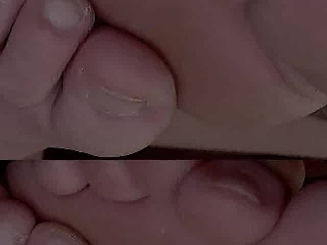Lengthy Toes No Nail Polish