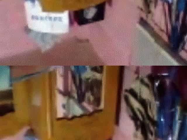 Filipina MILF Helps a Man Cum on Webcam