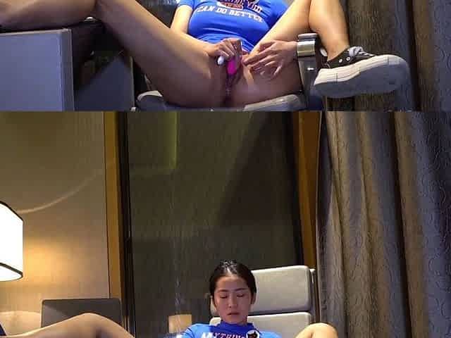 Asian japanese teen with outdoors
