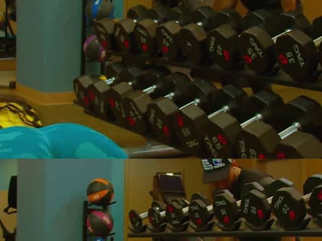 Fitnes couch helps her trainee getting more fit showing one good technique