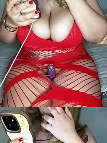 Curvy beauty shares intense solo pleasure with passionate heat