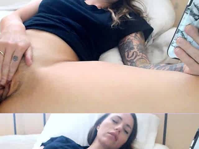 Webcam fun mature brunette with toys cum on cam