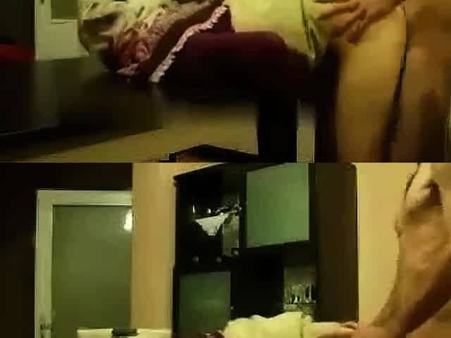 Arab Saudi fuck in dining room
