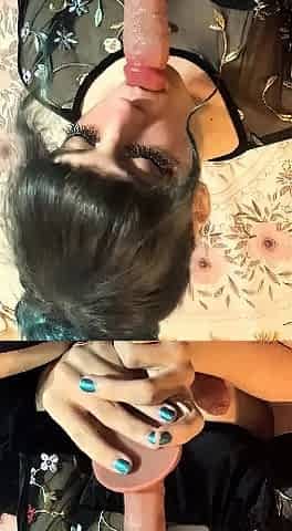 CD Bell Blowjob With Big Dildo