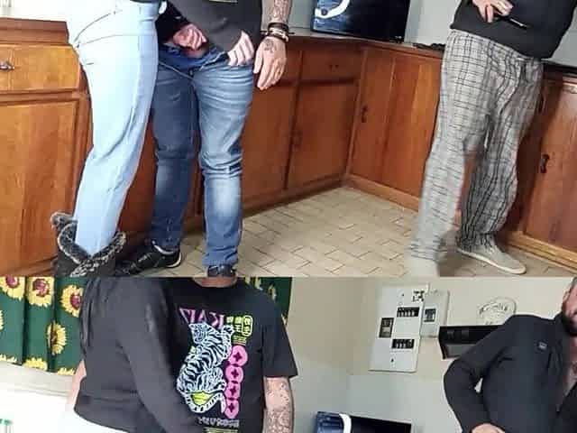 Quickie kitchen bang standing sex